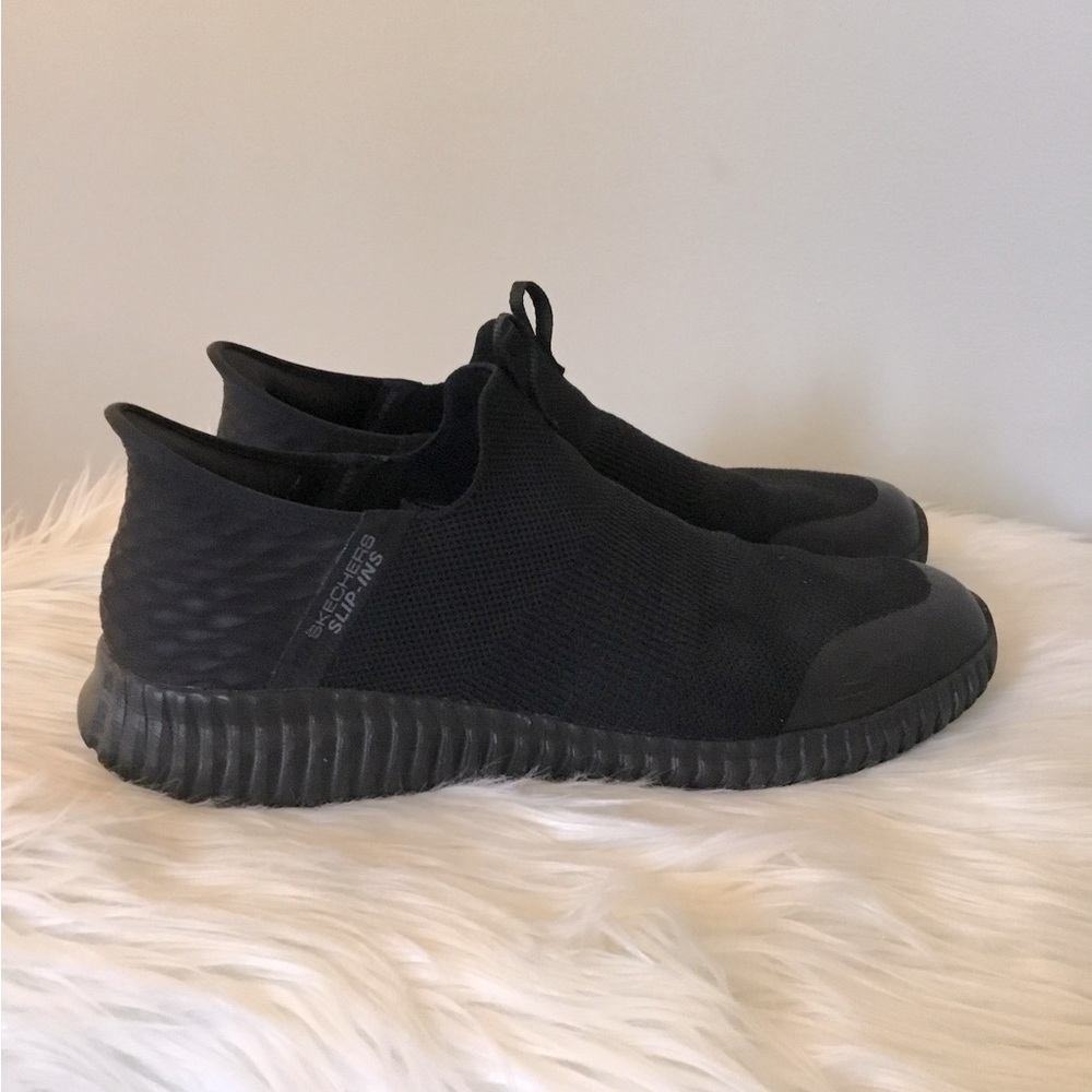 Mens slip in shoes.